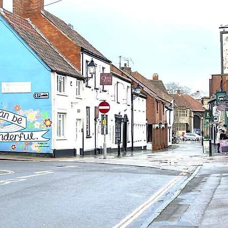 Large Family-Friendly 2Bd Glastonbury Retreat, Sleeps 5 Экстерьер фото