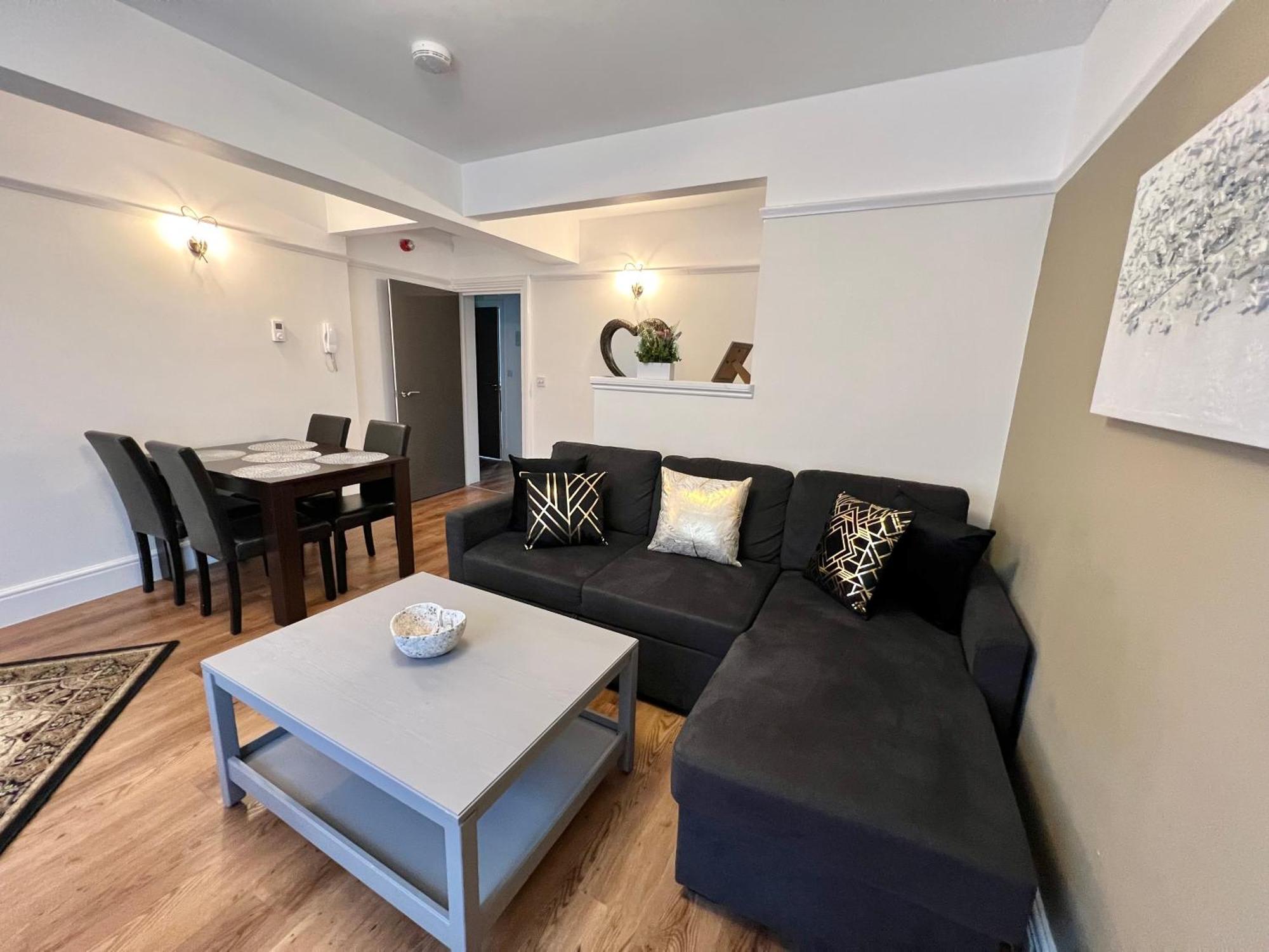 Large Family-Friendly 2Bd Glastonbury Retreat, Sleeps 5 Экстерьер фото